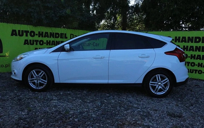 Ford Focus cena 33900 przebieg: 160000, rok produkcji 2014 z Nowa Dęba małe 379